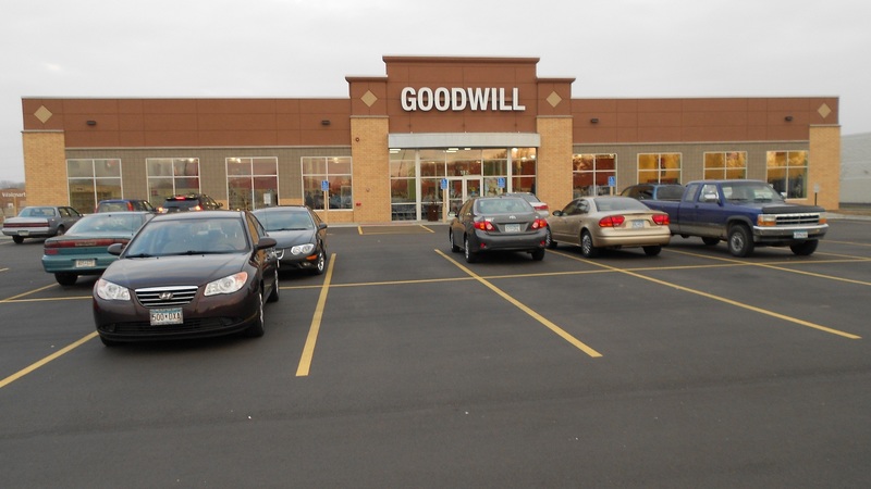 Goodwill - Forest Lake, MN Image
