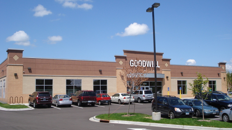 Goodwill - Maple Grove, MN Image