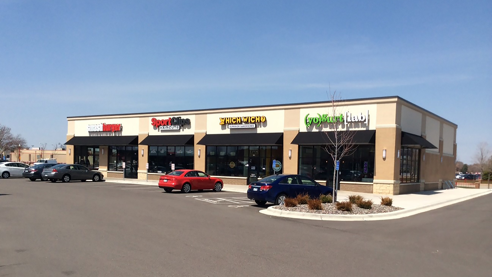 Retail Center - Apple Valley, MN | Oppidan